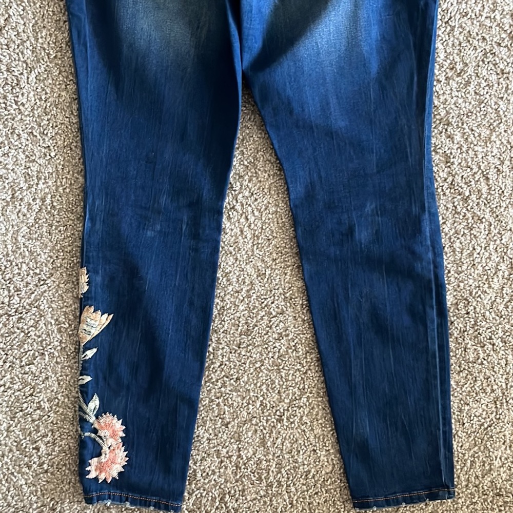 Jessica Simpson super skinny jeans size 16W - Picture 7 of 7